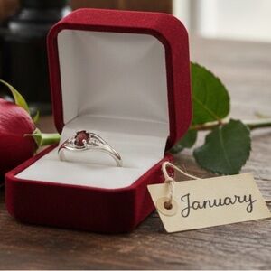 Elegant Silver Red Garnet Solitaire Ring — January Birthstone — Size 8